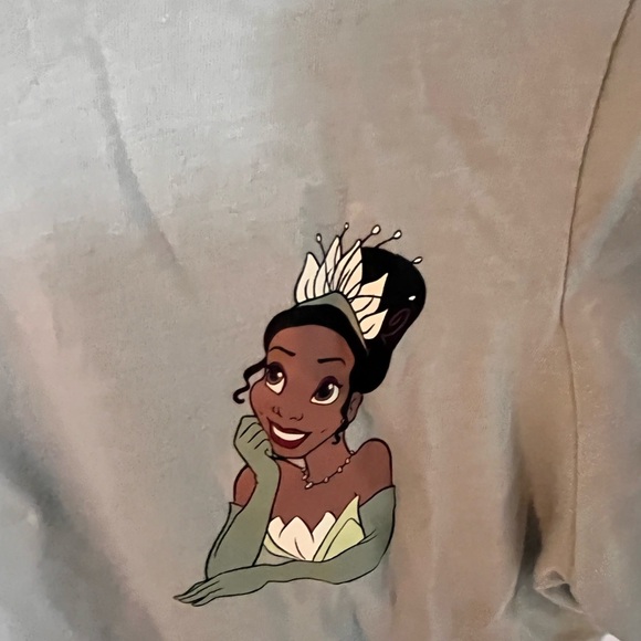 Disney Princess Tiana Olive Tee - Picture 4 of 4